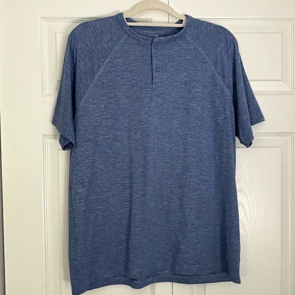 Men's J.Crew Soft Blue Henley Top – Two-Button Placket.
